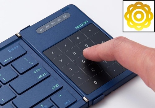 【タッチパッド】タッチパッドがテンキーにもなります 折りたたみキーボードおすすめ イメージ