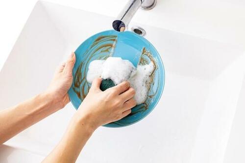 抜群の使用感! 花王「キュキュット クリア除菌」 イメージ2