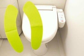 【使ってよかった100均】 トイレ便座シートおすすめ｜ダイソー、セリア、キャンドゥを徹底比較 