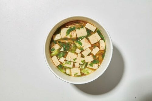 【ファミリーマート】イメージを覆すコクのある野菜味噌汁が突出 イメージ5