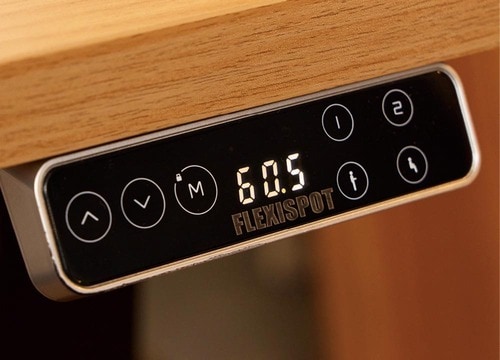 昇降デスクは「低さ」が重要。小柄な人でも合わせやすい? 電動昇降デスクおすすめ イメージ2