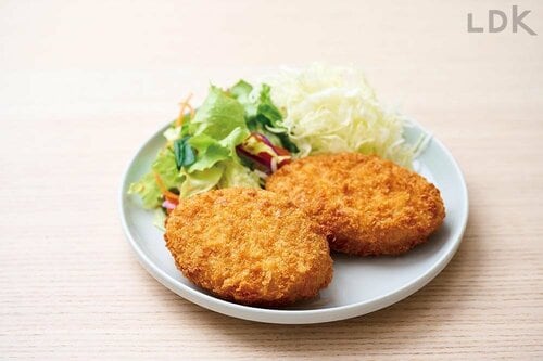 夕食のおかずにもOK 無印の冷凍コロッケおすすめ イメージ