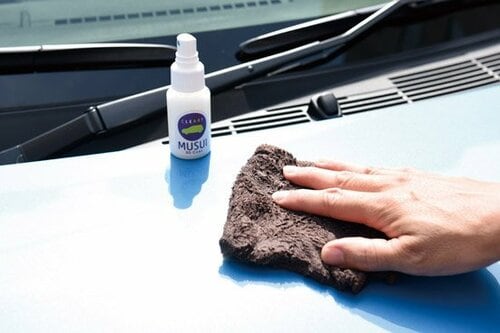 タオルで塗って拭き取るだけ撥水力と輝きを与える イメージ2