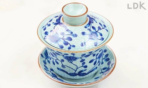 2：フタをして蒸らす イメージ