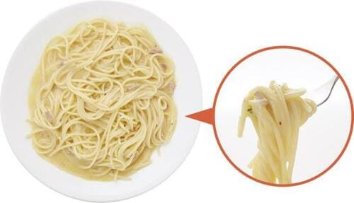 10位: 袋のままレンチンできちゃうキューピー なめらかチーズ仕立て レトルトパスタソースおすすめ イメージ2