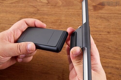 ライトの組み立て&設置は手間いらず! BenQ「LaptopBar」おすすめ イメージ2