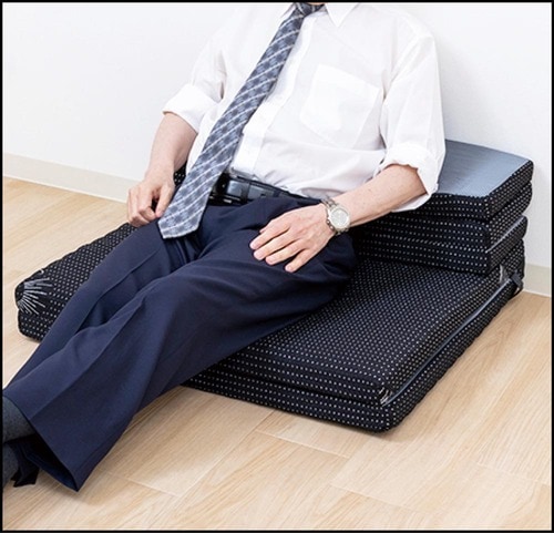 折りたためばソファに変身 MONOQLO 2025ベストバイおすすめ イメージ