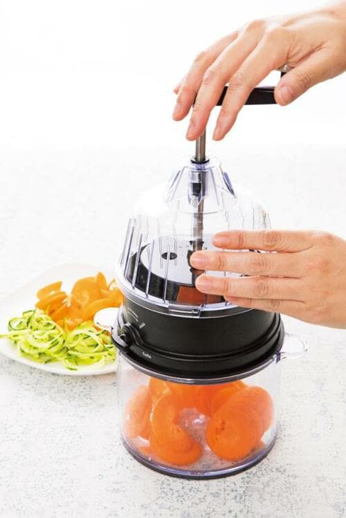 簡単、安全、素早くカット保存容器にもなる優れモノ！ イメージ