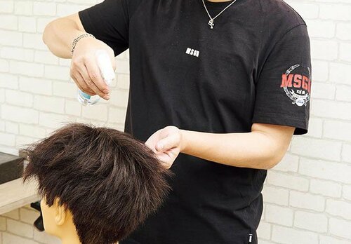 テスト1:仕上がり メンズ寝癖直しスプレーおすすめ イメージ