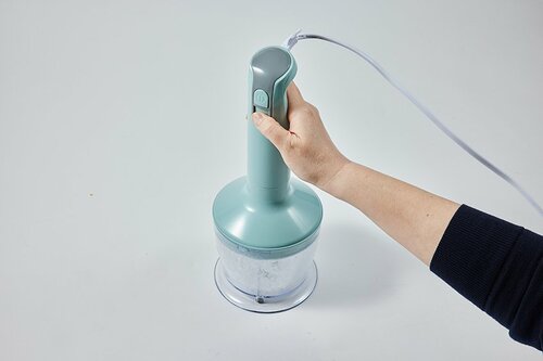 氷を砕くこともできる ハンドブレンダーおすすめ イメージ