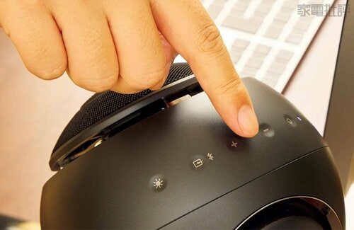 操作は本体のボタンで パソコンスピーカーおすすめ イメージ2