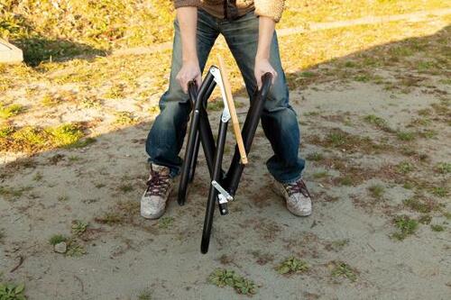 ポイント：折りたたみ式で収納性も文句なし イメージ