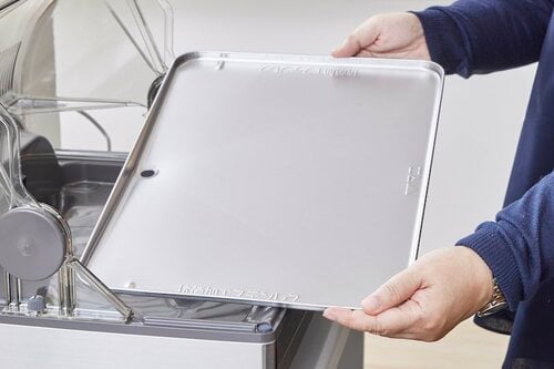 食器カゴだけでなく、ボディや着脱シンクもステンレス製で清潔! イメージ