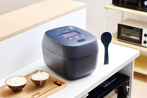 お米が舞う」は本当？ 人気の炊飯器、象印「炎舞炊き NW-FA10