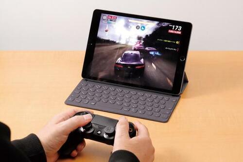 ゲームプレイはサクサクで快適!