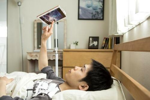 【タブレットアーム6製品中1位】重厚で頑健なつくりが頼もしい
