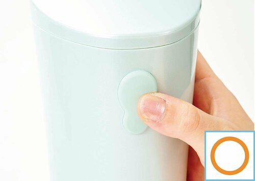 ドウシシャ「大人のふわふわかき氷器 DHIS-20SGR」のボタン)