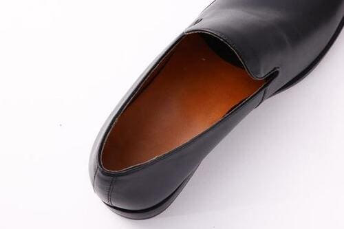 軽くて脱ぎ履きもしやすい イメージ