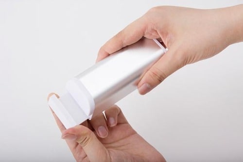 スマホならスタンド付きでコンパクトなこれ ！ イメージ