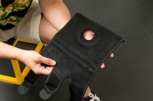 [膝サポーターの種類2]ベルト型サポーターの特徴とは？ 膝サポーターおすすめ イメージ