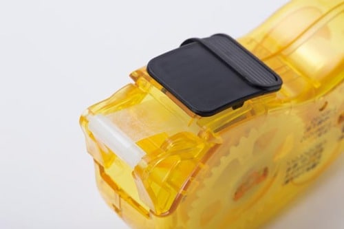 はくり紙を剥がさず貼れて 作業スピードがあがる両面テープ イメージ3