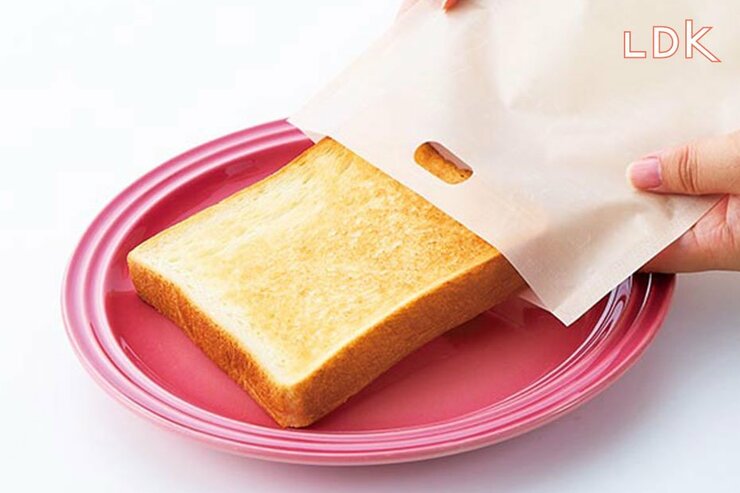 入れて焼いたら特売食パンがふわもちに！魔法のトースト袋、LDKが試してみた