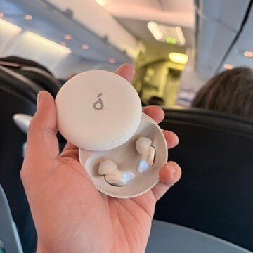 半年間、東京から東南アジアまで使い倒した本音をお届け！ イメージ