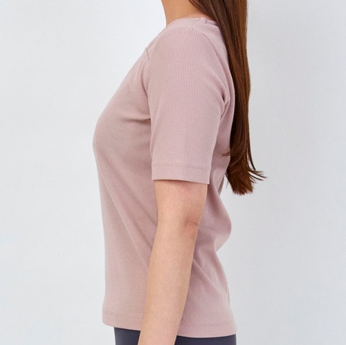 小さく見せるブラトップおすすめ Wacoal(ワコール) 【小さく見せる】ブラトップ カップ付きインナー イメージ3