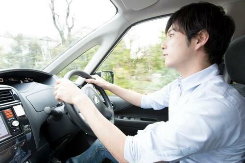 ドライバーが快適に使える 便利な小物入れが欲しい イメージ