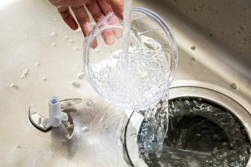 ヒモを引っぱるだけ！通販で人気のみじん切り器 イメージ4