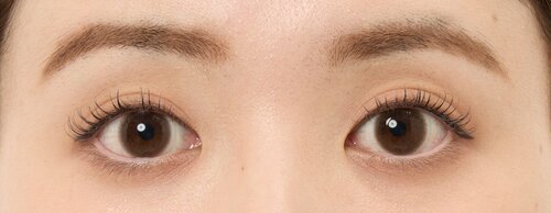 <!--td {border: 1px solid #cccccc;}br {mso-data-placement:same-cell;}--> 黒目をほどよく印象づける ナチュラルカラコンおすすめ イメージ