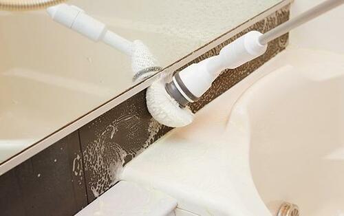 狙ったところが狙えません！ 風呂掃除用のターボスクラブ イメージ