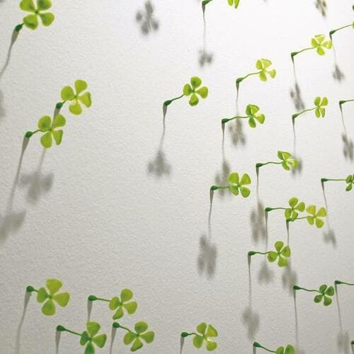 壁から幸せがニョキッ! Raumgestalt「Lucky wall クローバーピン」 イメージ