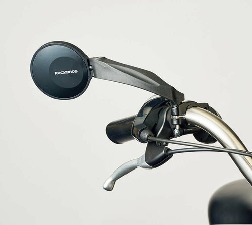 邪魔になりにくさ：存在感はあるが横には出にくい 自転車用ミラーおすすめ イメージ