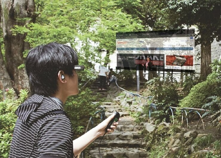 【目の前に巨大スマホ出現】<br>エプソングラスの魅力と残念なコト