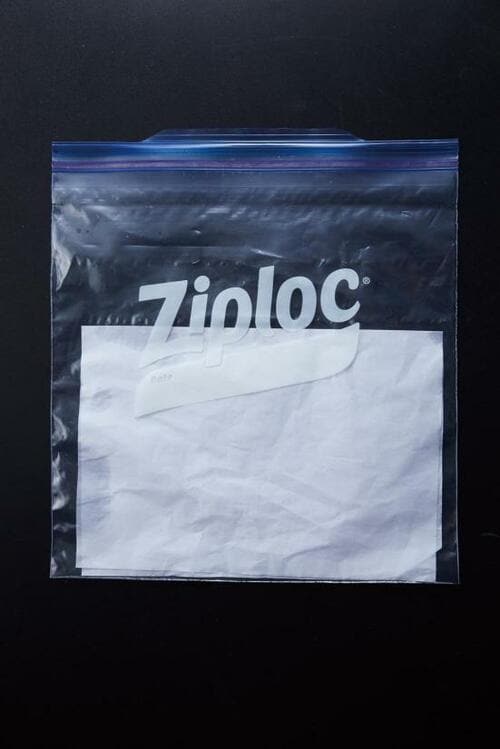 ジップロックは沈めてすぐに浸水してしまいました イメージ