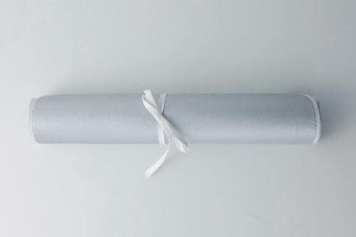 ポイント：ヒモで巻けばコンパクトに収まる イメージ