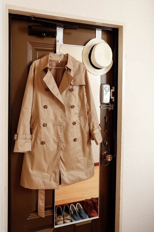 IKEA:GARNESドア掛けミラー