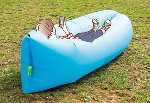 アウトドア:レジャー:公園:ヒルナンデス:DEMARK:エアーソファー