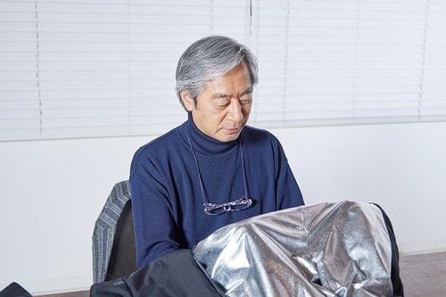 裏地は全体にアルミ生地を使用 イメージ