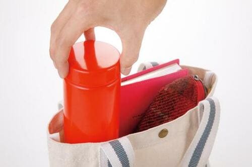 鞄の中にスッキリ入るスマートなデザインが魅力 イメージ