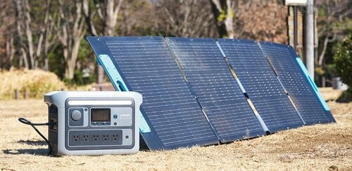 ソーラーパネルがあれば災害が長期化しても安心 小型ポータブル電源おすすめ イメージ