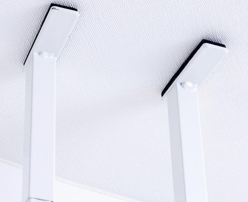 余計な出っぱりがなく狭い場所に設置できる 洗面所の収納アイデアおすすめ イメージ