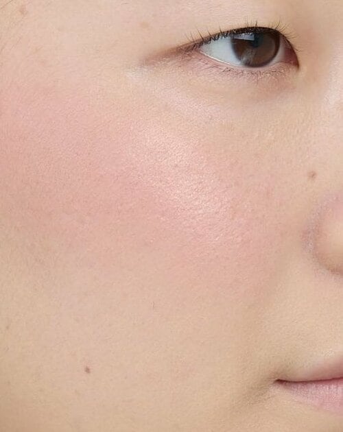 白肌さん チークおすすめ イメージ