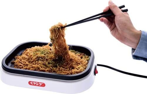 カップ焼きそばを進化させる！「焼きペヤングメーカー」 イメージ