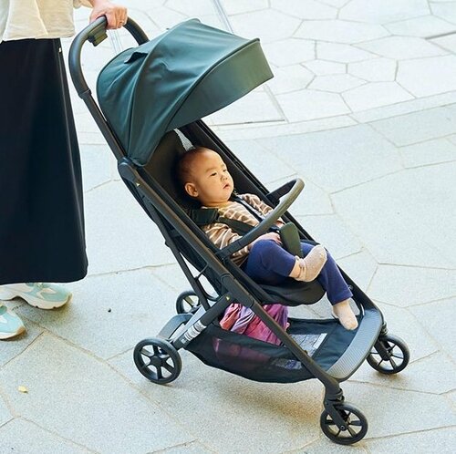 B型ベビーカーの特徴は？ A型との違いって？ B型ベビーカーおすすめ イメージ