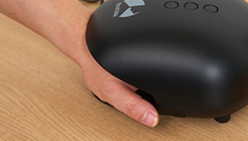 親指は単体でマッサージ ハンドマッサージャーおすすめ イメージ