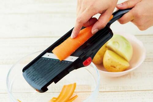 野菜スライスが好みの厚さでラクに量産できる イメージ