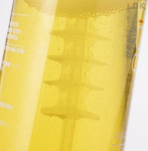 細かい泡が頭皮にとどまりたれにくい 女性用育毛剤おすすめ イメージ