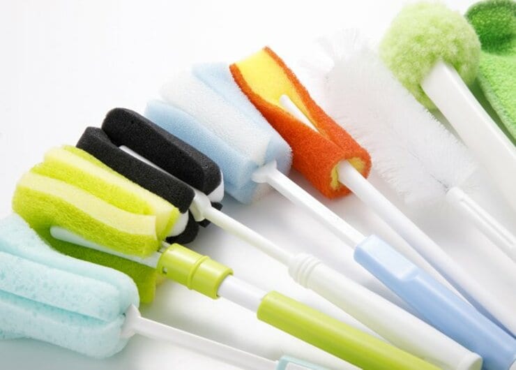 奥までしっかり洗える！ 最強のボトルブラシはコレ【９製品比較】